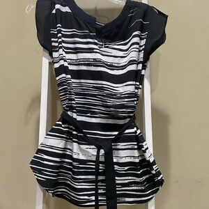New York & Company Black White Stripe Dress M Belted Sheath 0228